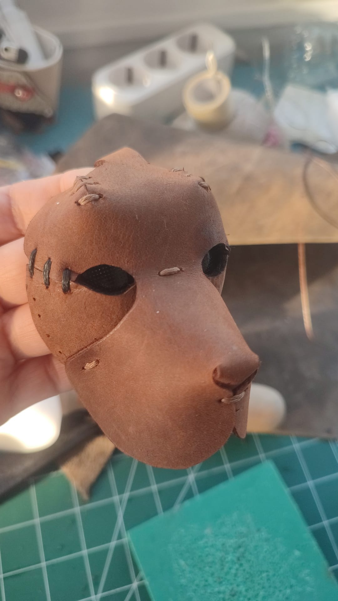 Handmade Leather Dog Head Keychain - Premium Pet Lover Accessory