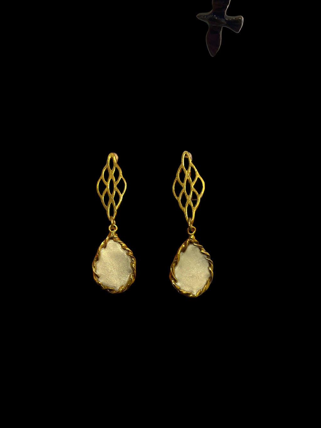 Gold-Plated Bronze Earrings - White Enamel Teardrop with Lattice Design