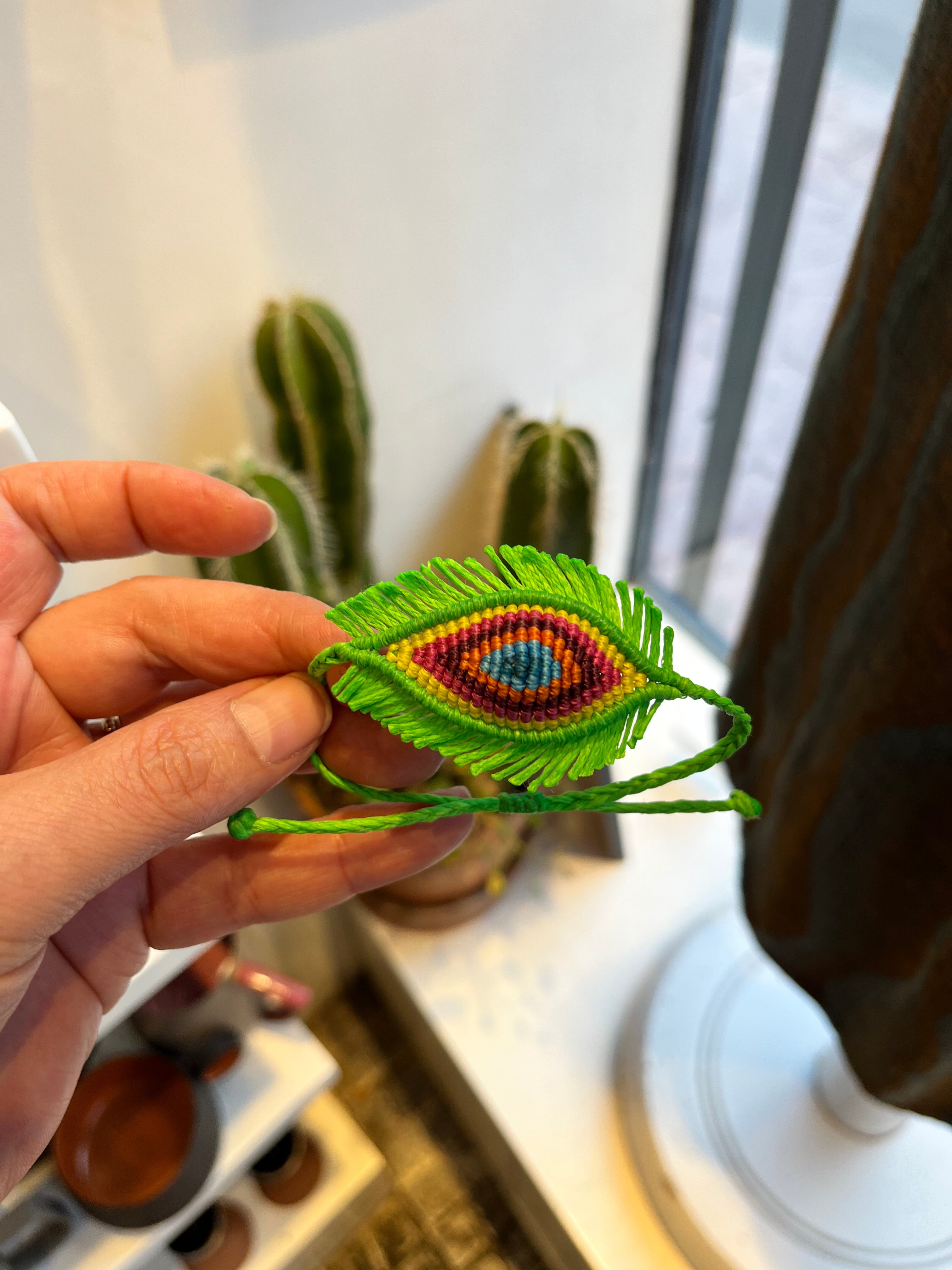 Handmade Green Evil Eye Macramé Bracelet - Adjustable